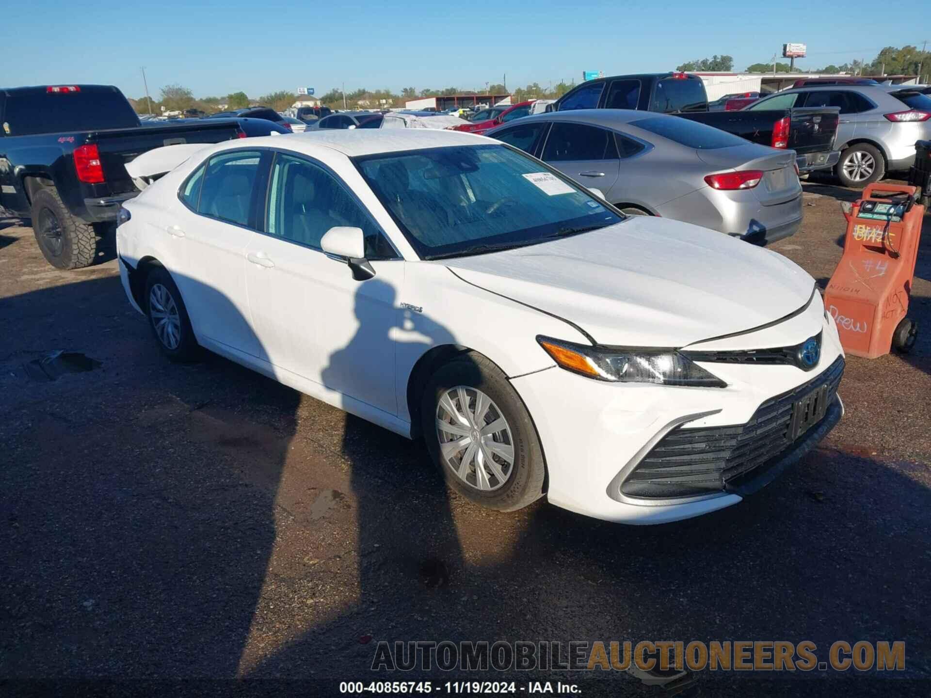 4T1C31AKXMU562069 TOYOTA CAMRY 2021