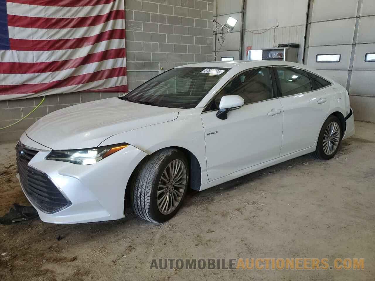 4T1D21FB6LU013080 TOYOTA AVALON 2020