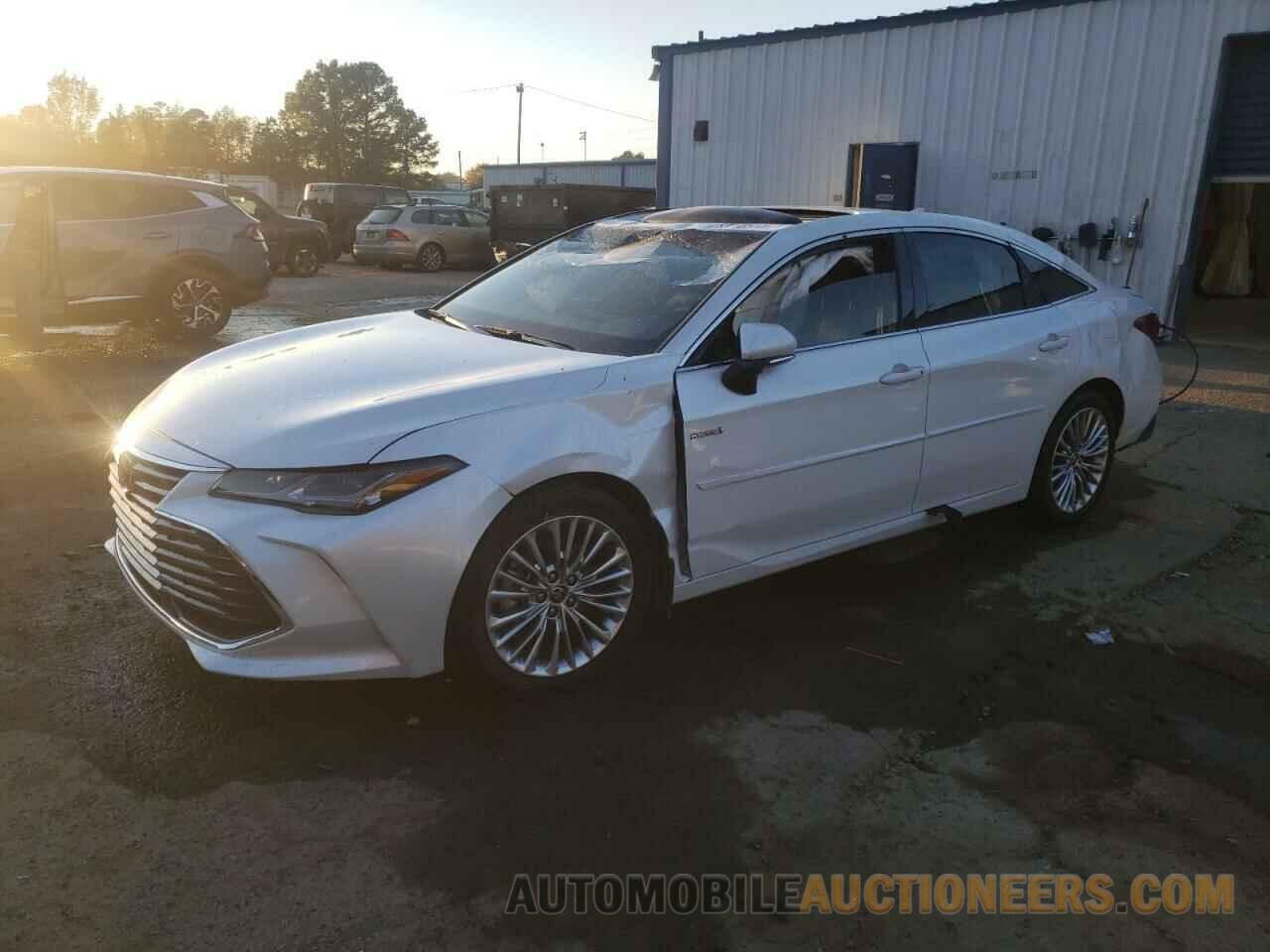 4T1DA1AB2MU002346 TOYOTA AVALON 2021