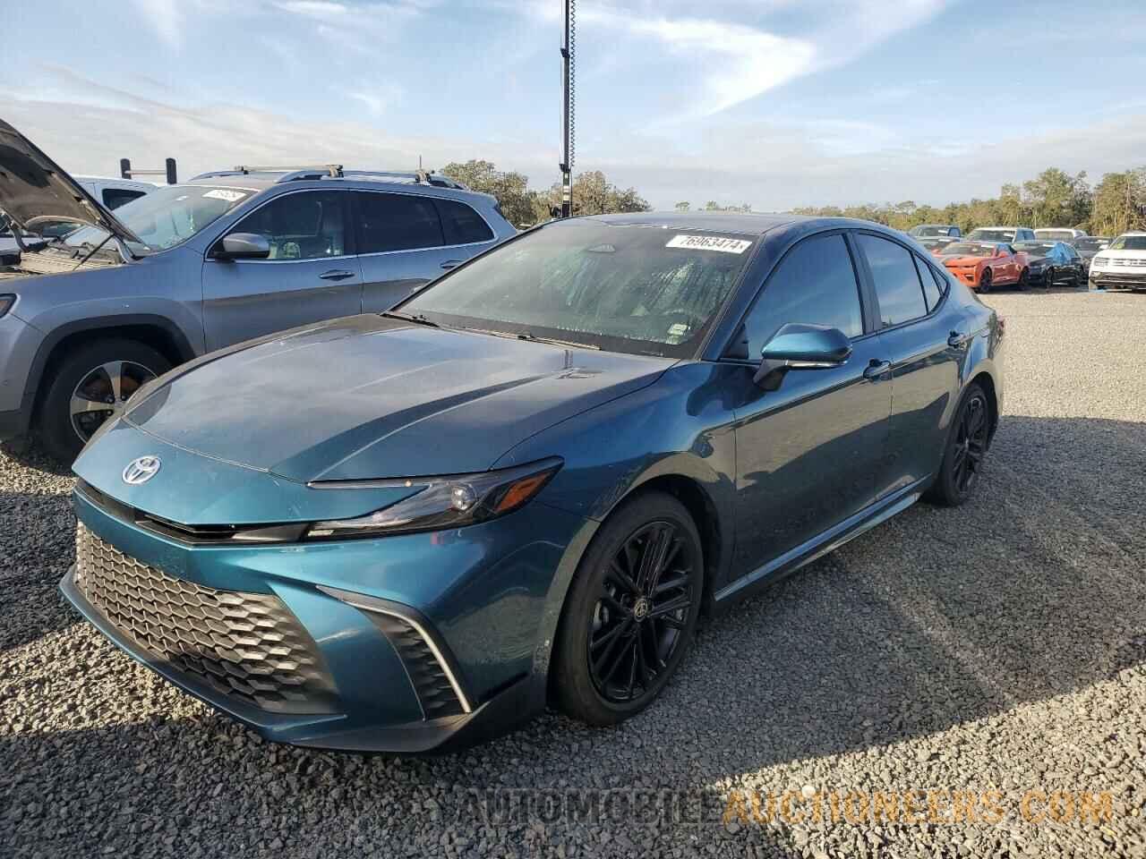 4T1DAACKXSU005683 TOYOTA CAMRY 2025