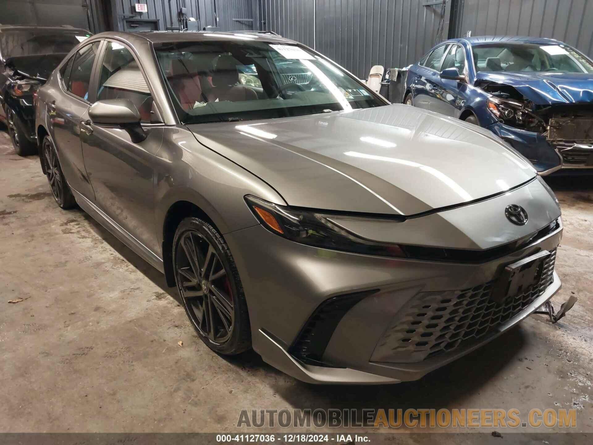 4T1DBADK0SU503158 TOYOTA CAMRY 2025