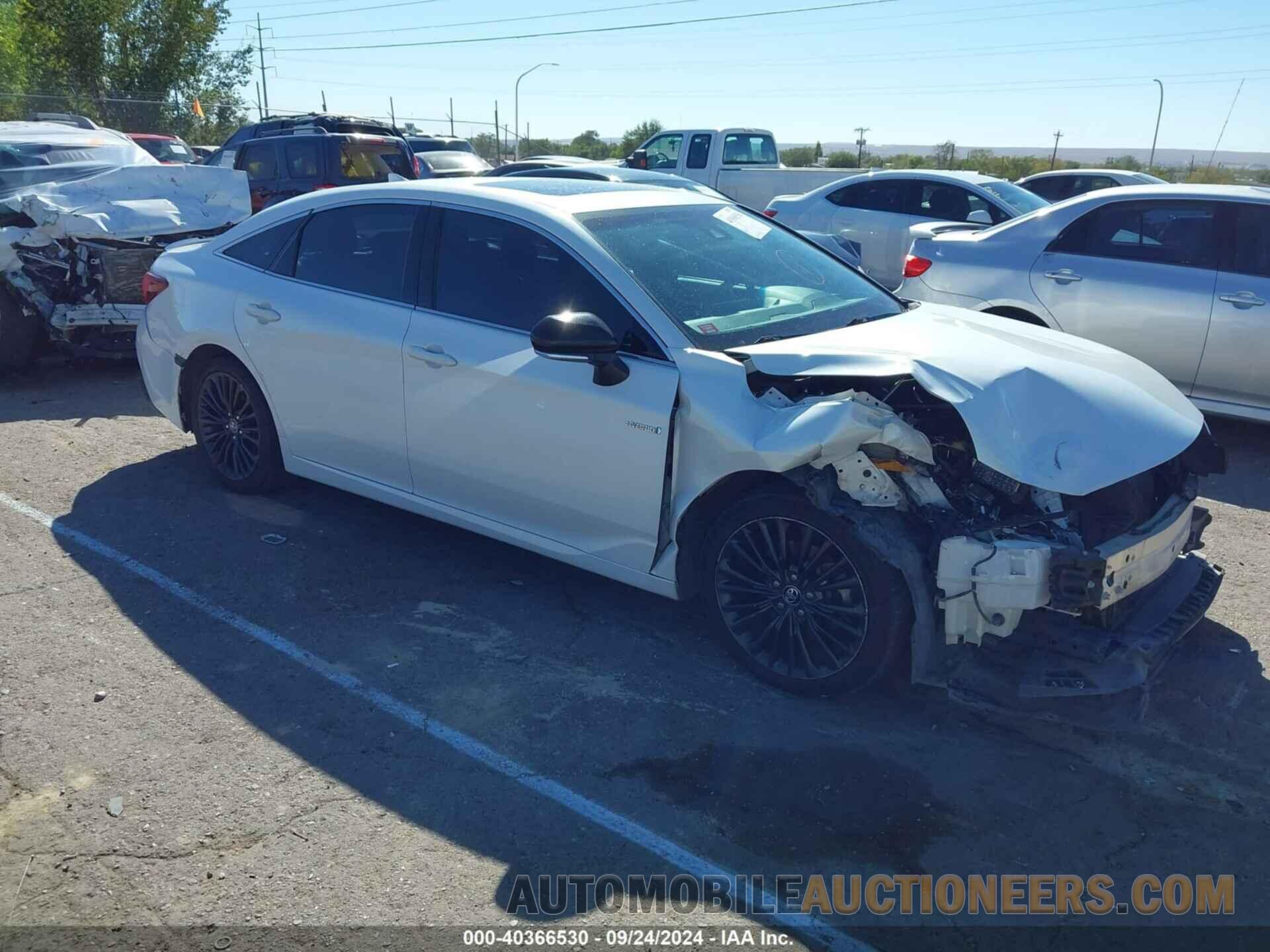 4T1E21FB4LU015933 TOYOTA AVALON 2020