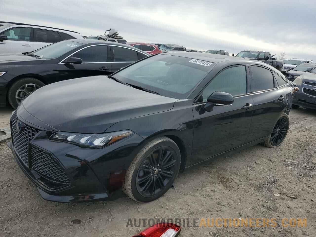 4T1EA1AB4NU011863 TOYOTA AVALON 2022