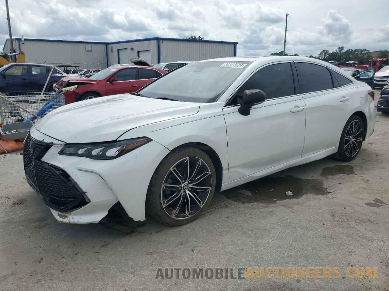 4T1EZ1FBXLU050004 TOYOTA AVALON 2020