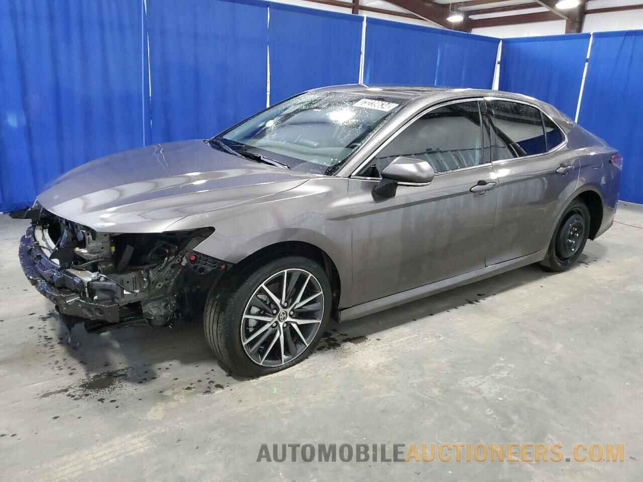 4T1F11AK1NU713014 TOYOTA CAMRY 2022