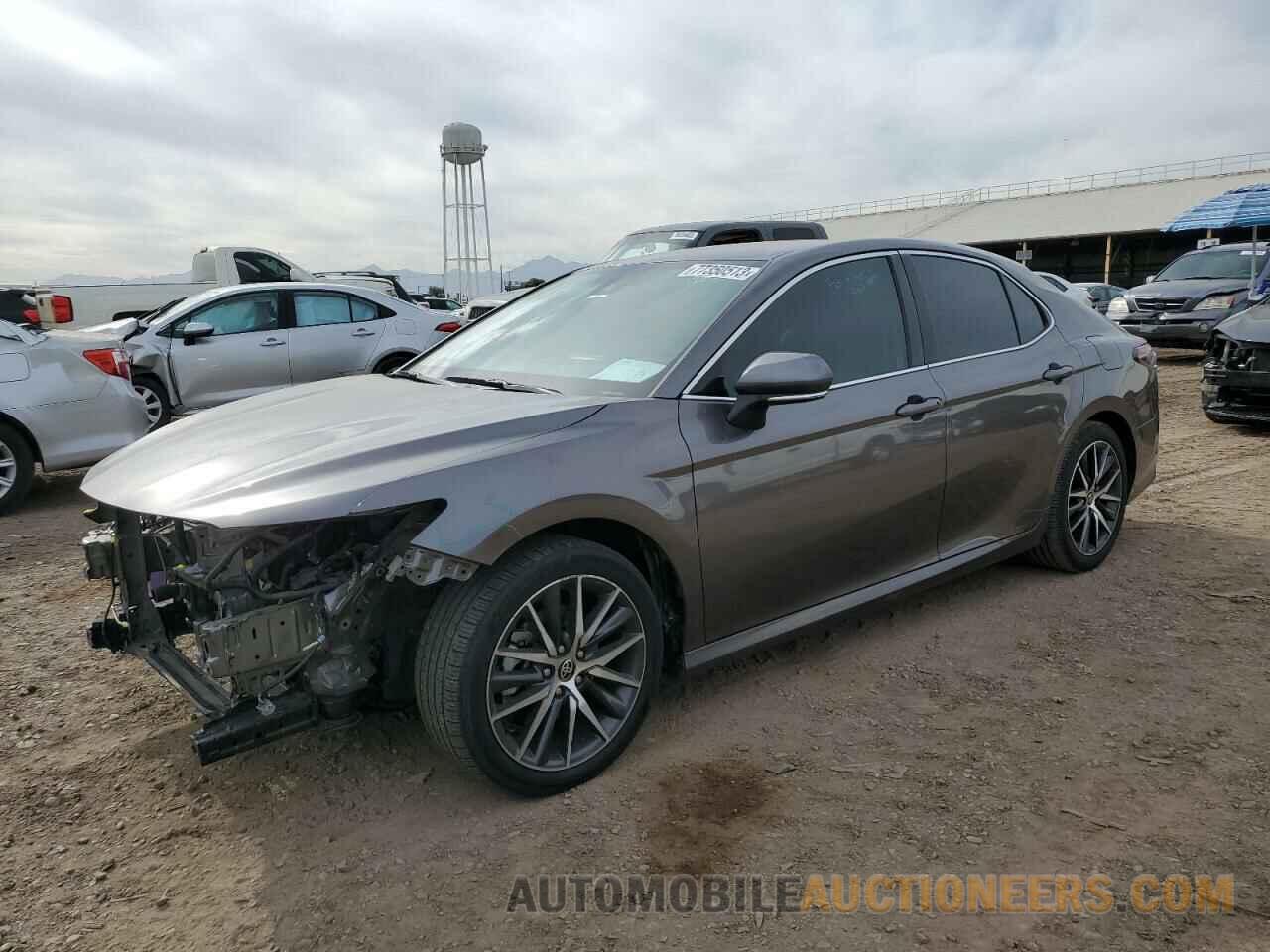 4T1F11AK2MU493414 TOYOTA CAMRY 2021