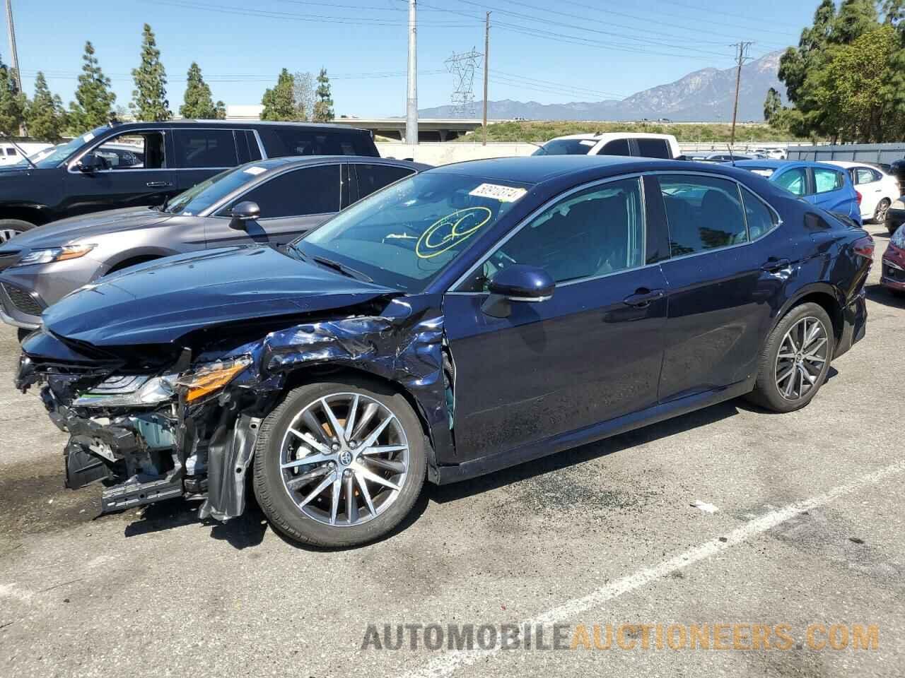 4T1F11AK2NU030612 TOYOTA CAMRY 2022