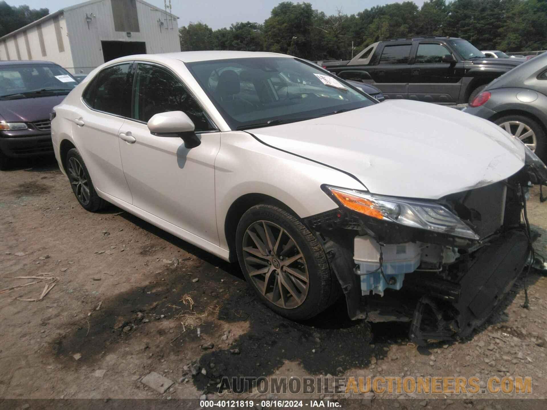 4T1F11AK3MU427373 TOYOTA CAMRY 2021