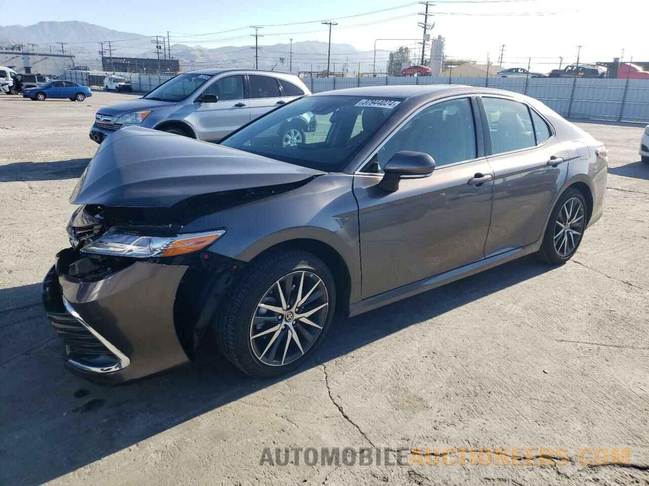 4T1F11AK3NU048634 TOYOTA CAMRY 2022