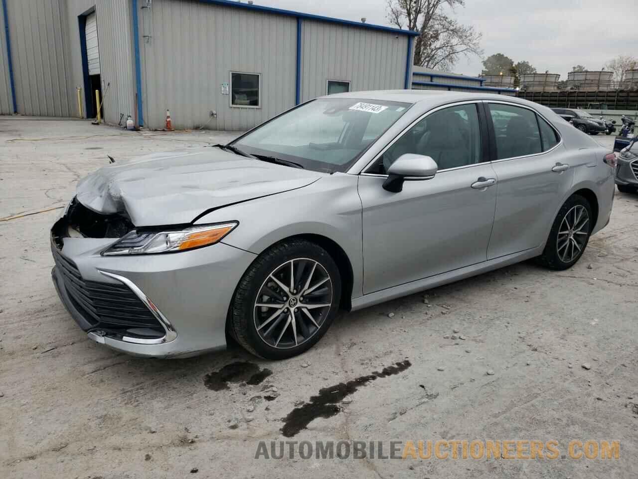 4T1F11AK5MU497084 TOYOTA CAMRY 2021