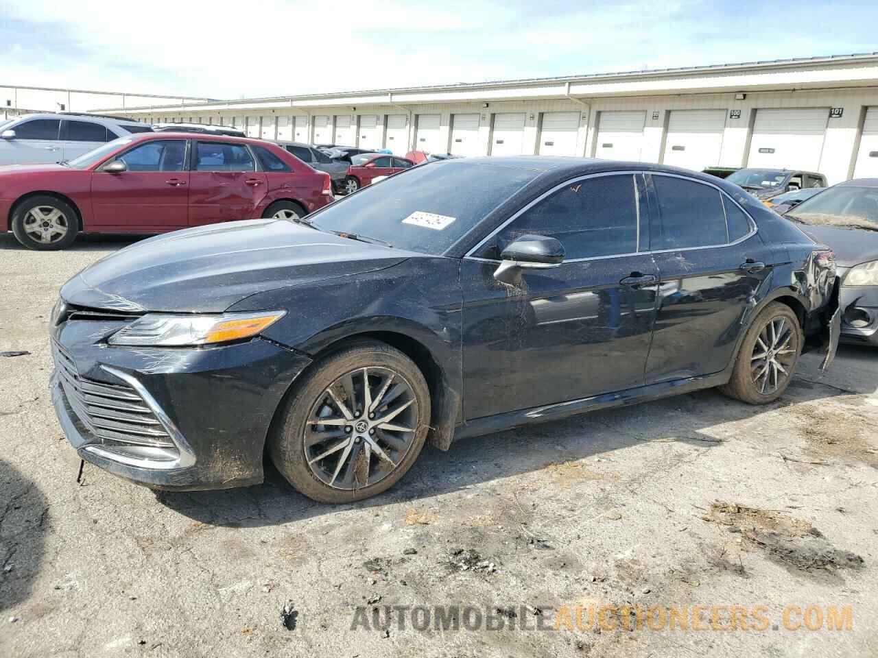 4T1F11AK6NU033576 TOYOTA CAMRY 2022