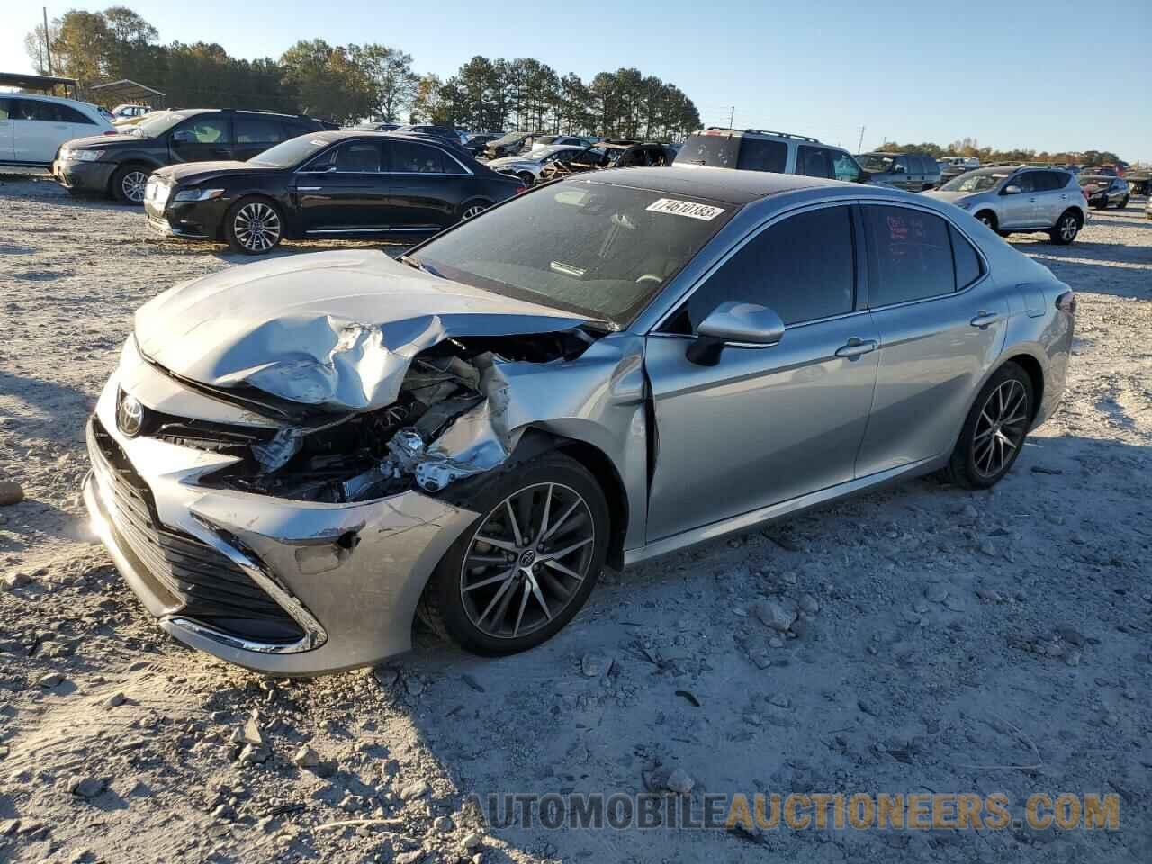 4T1F11AK7MU472462 TOYOTA CAMRY 2021