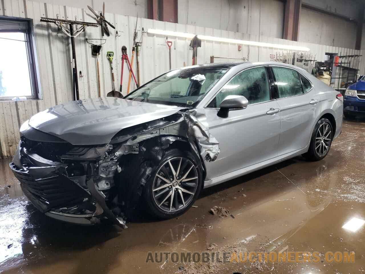 4T1F11AK8PU161126 TOYOTA CAMRY 2023