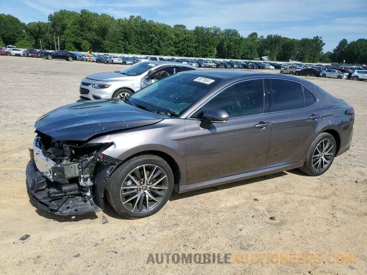 4T1F11AK9RU892019 TOYOTA CAMRY 2024