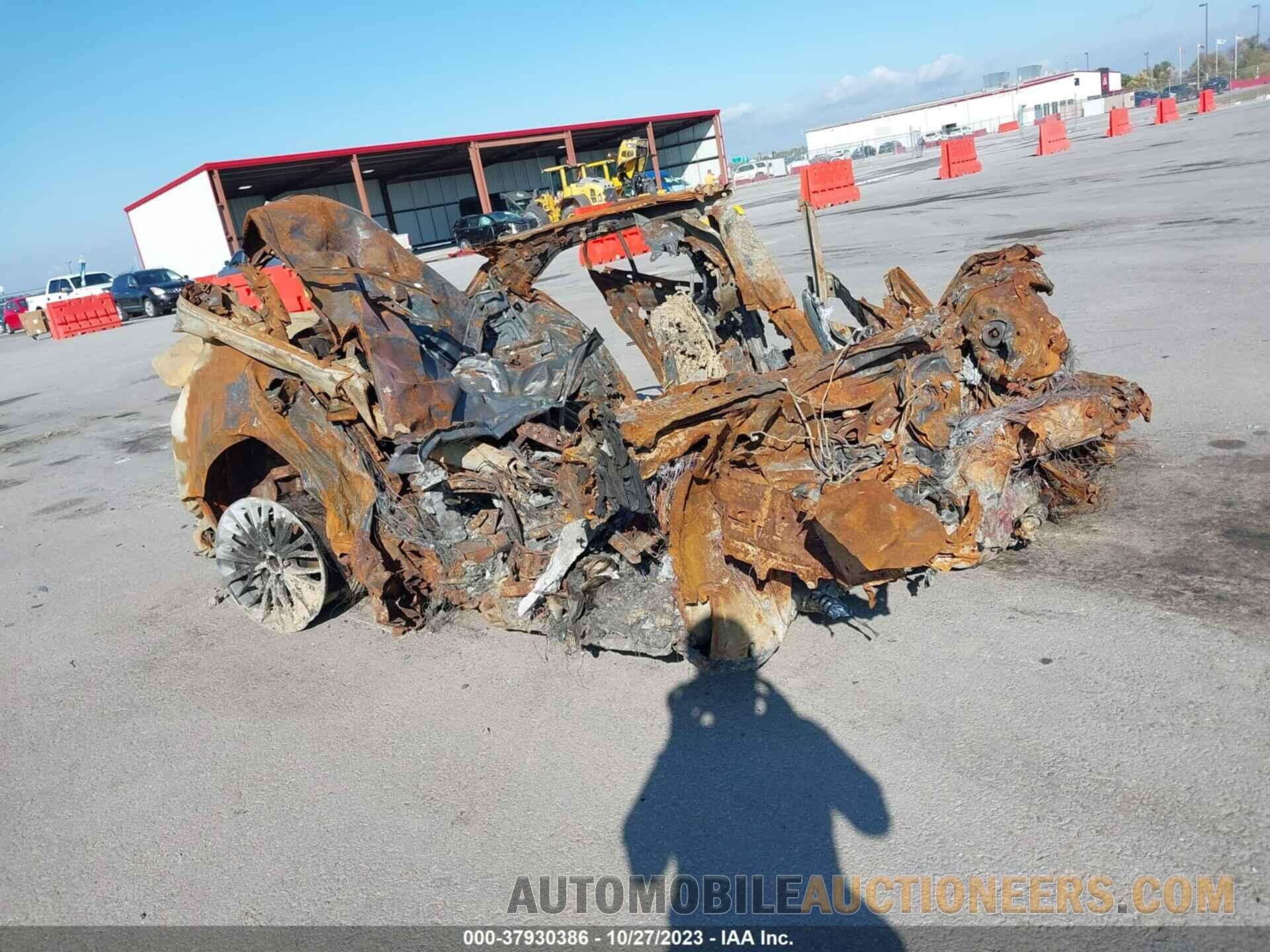 4T1F11AKXLU367283 TOYOTA CAMRY 2020