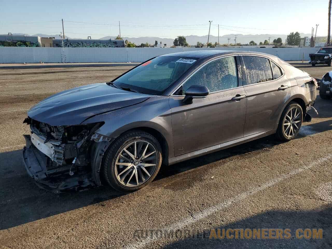 4T1F11AKXNU620802 TOYOTA CAMRY 2022