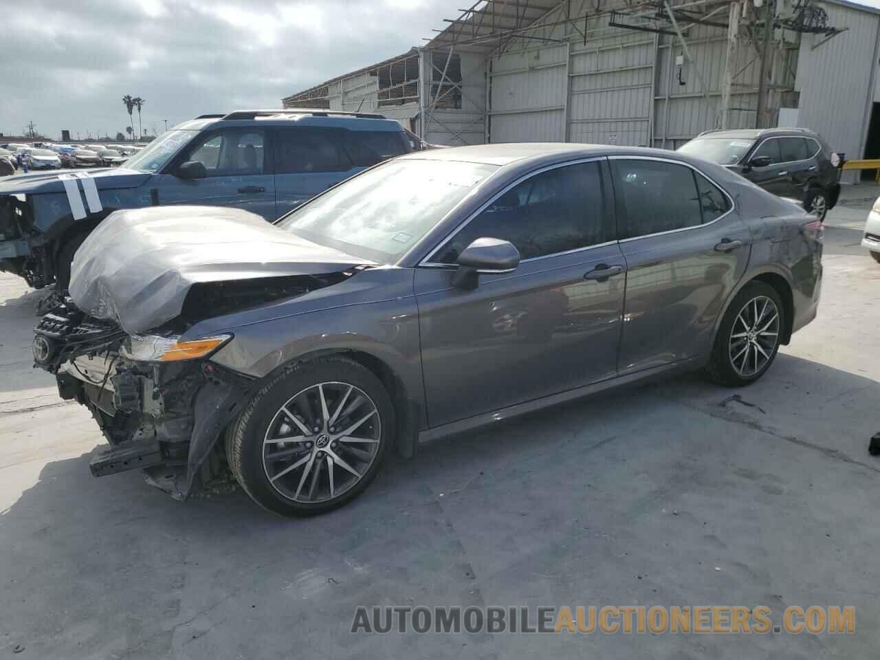 4T1F11AKXPU086512 TOYOTA CAMRY 2023