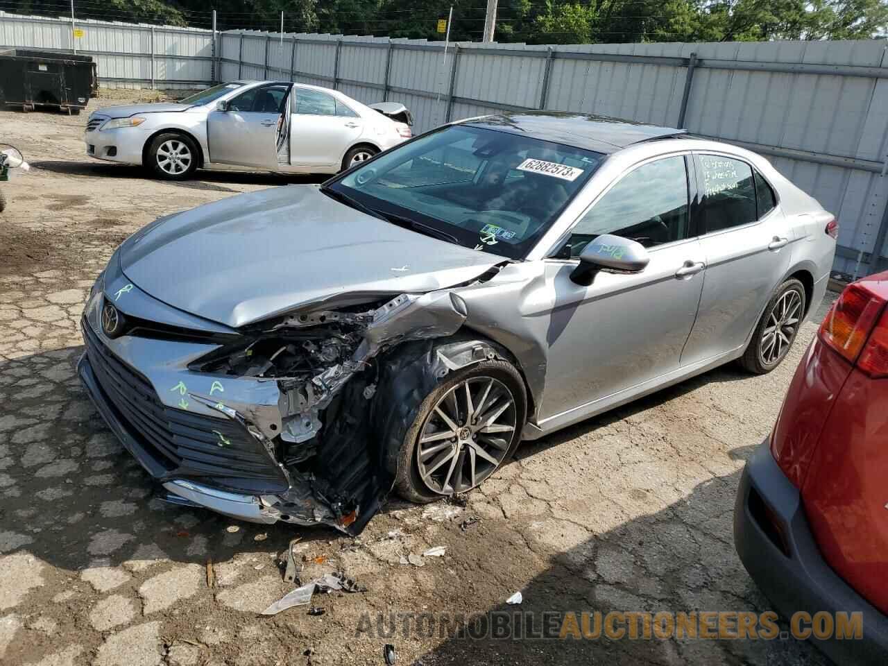 4T1F11BK0NU049366 TOYOTA CAMRY 2022