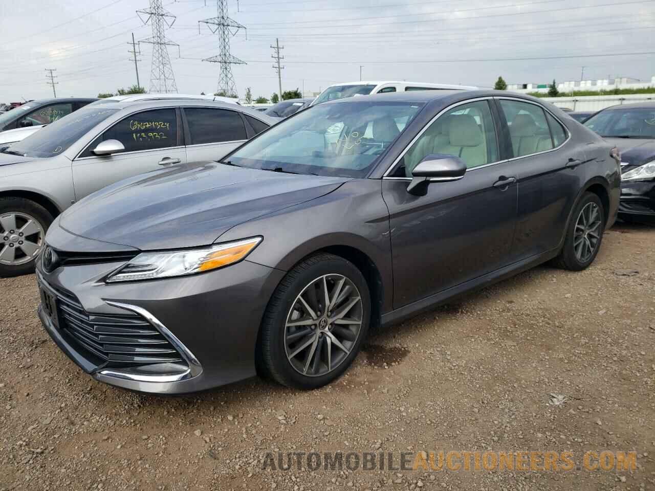 4T1F11BK2MU038397 TOYOTA CAMRY 2021