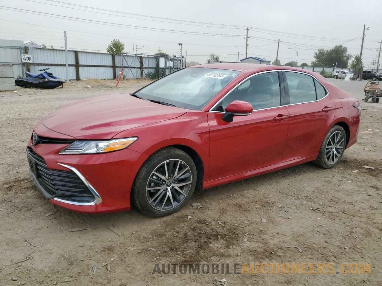 4T1F11BK2RU113820 TOYOTA CAMRY 2024