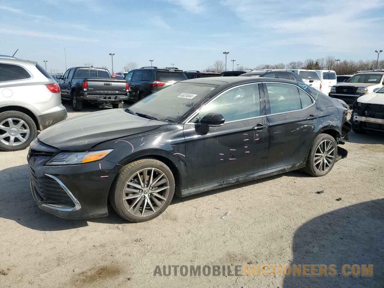 4T1F11BK6MU034529 TOYOTA CAMRY 2021