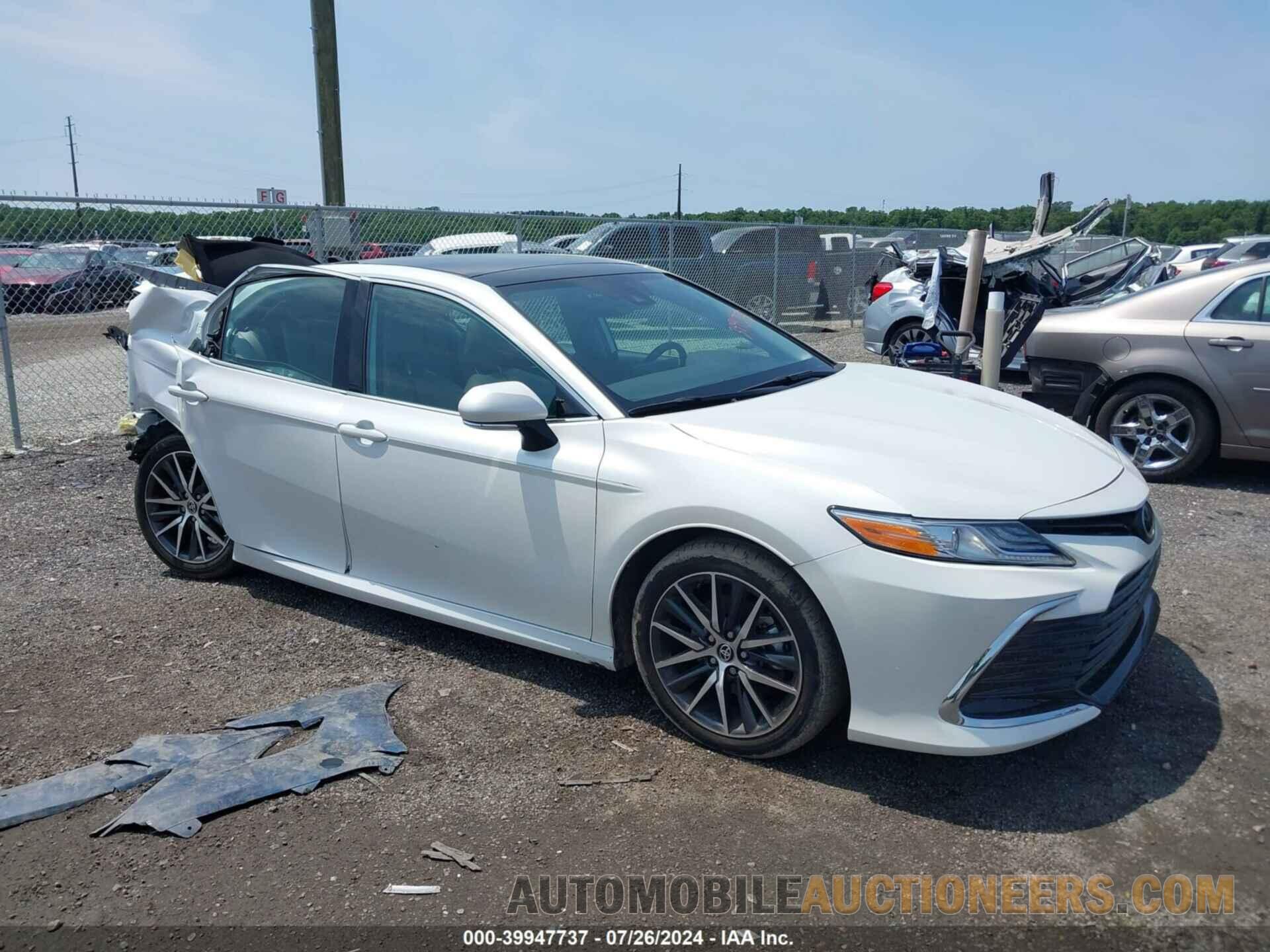 4T1F11BK6NU050182 TOYOTA CAMRY 2022