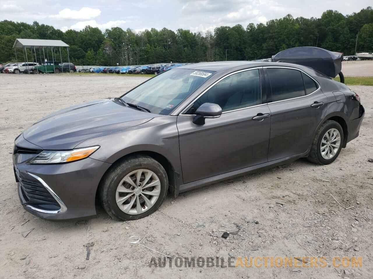 4T1F11BK8NU050569 TOYOTA CAMRY 2022