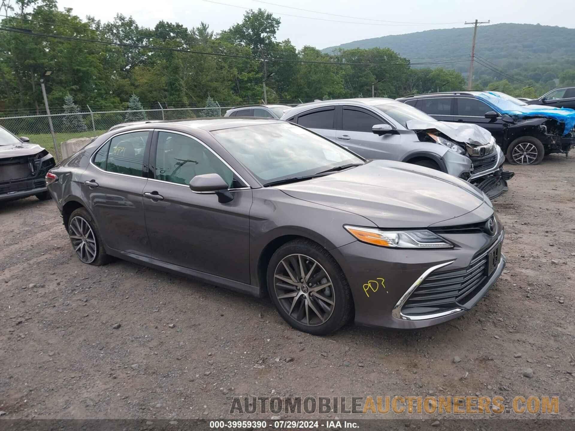 4T1F11BKXNU063789 TOYOTA CAMRY 2022