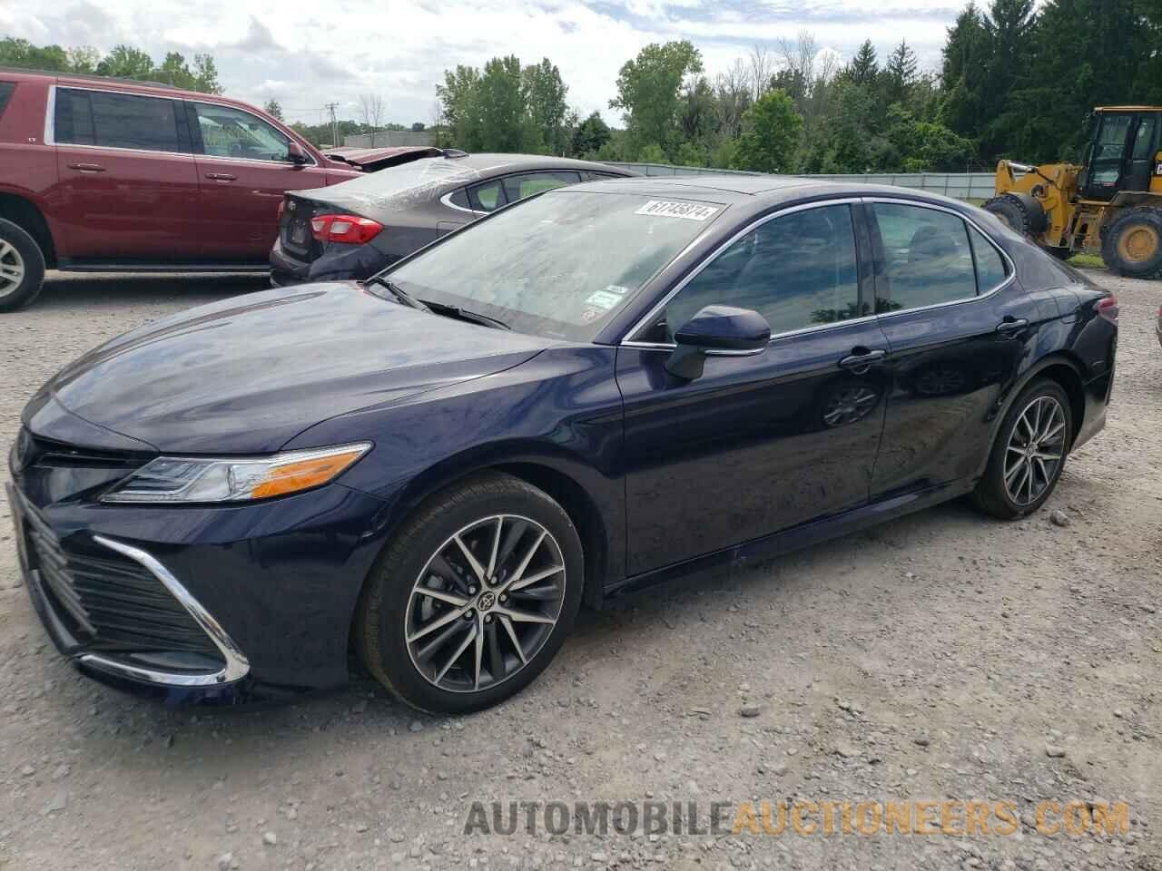 4T1F11BKXNU070659 TOYOTA CAMRY 2022