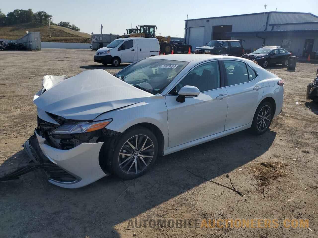 4T1F31AK0RU060417 TOYOTA CAMRY 2024