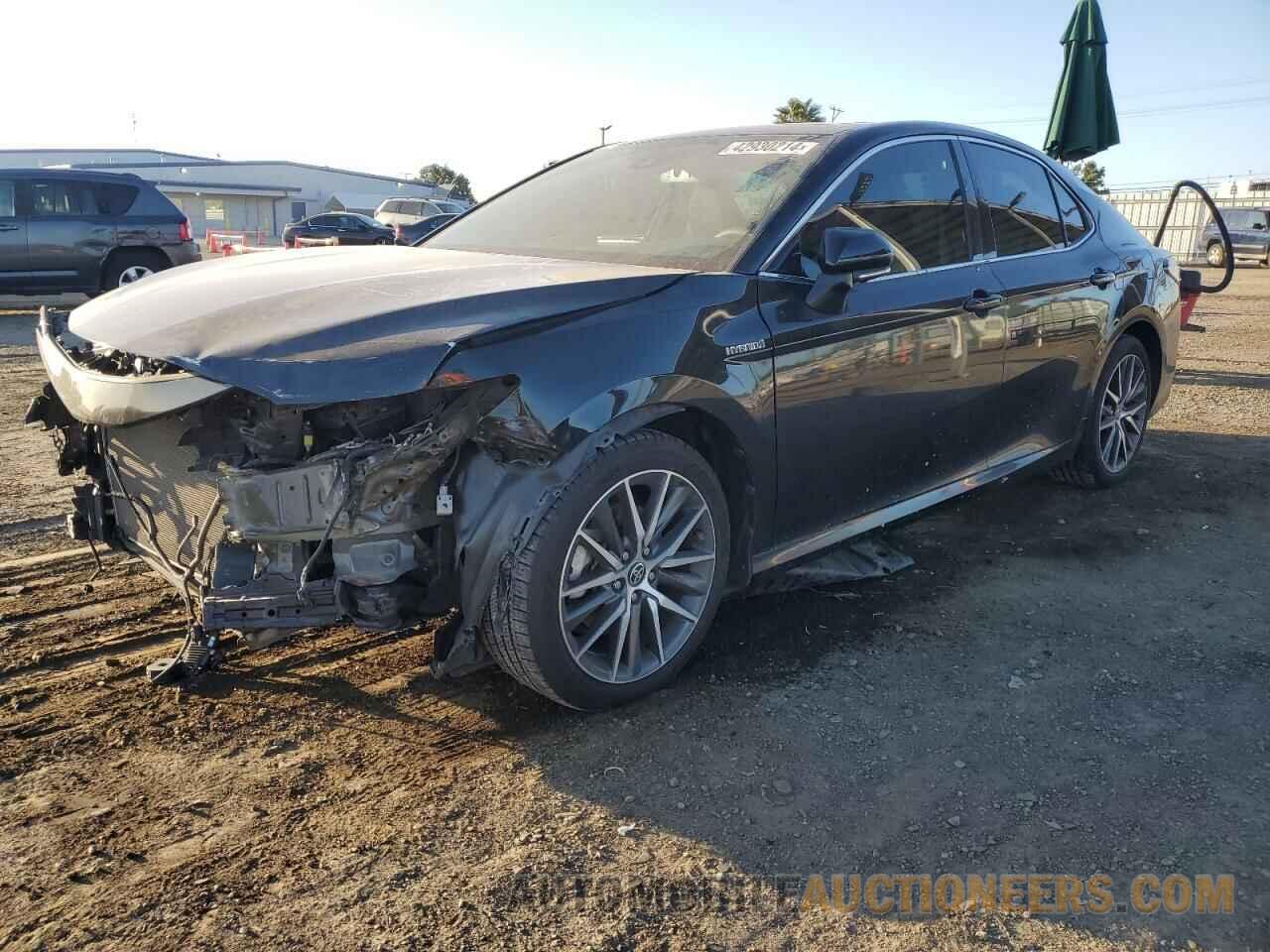 4T1F31AK1MU021800 TOYOTA CAMRY 2021