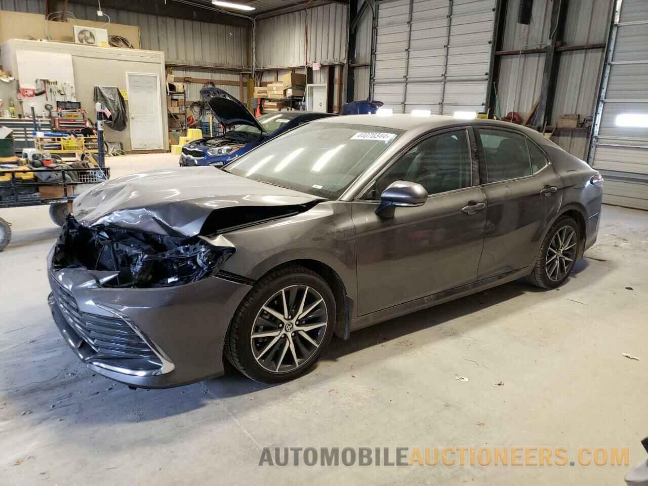 4T1F31AK1NU573427 TOYOTA CAMRY 2022