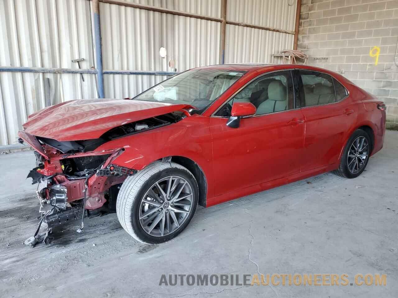 4T1F31AK1RU064105 TOYOTA CAMRY 2024