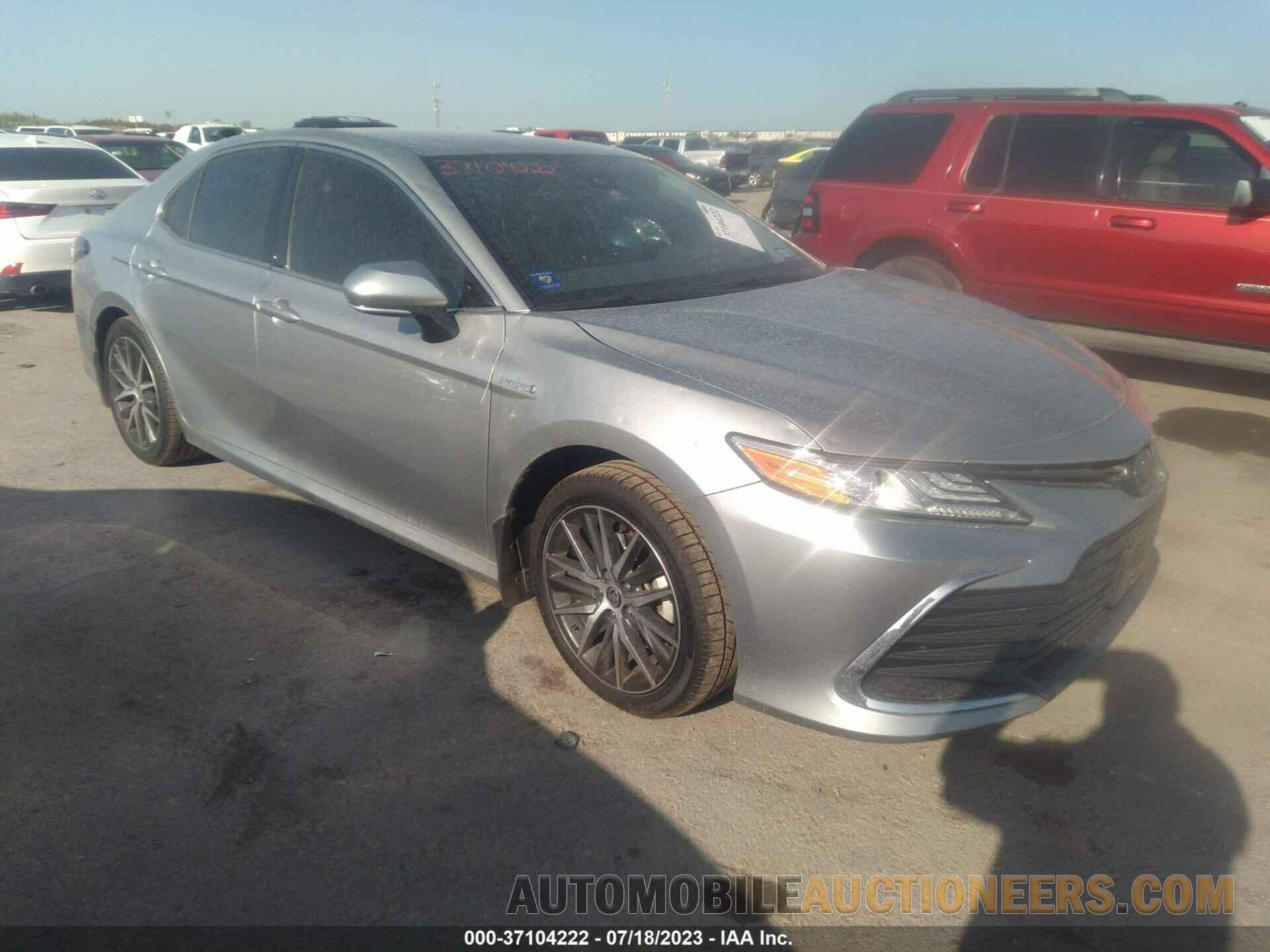 4T1F31AK5MU565376 TOYOTA CAMRY 2021