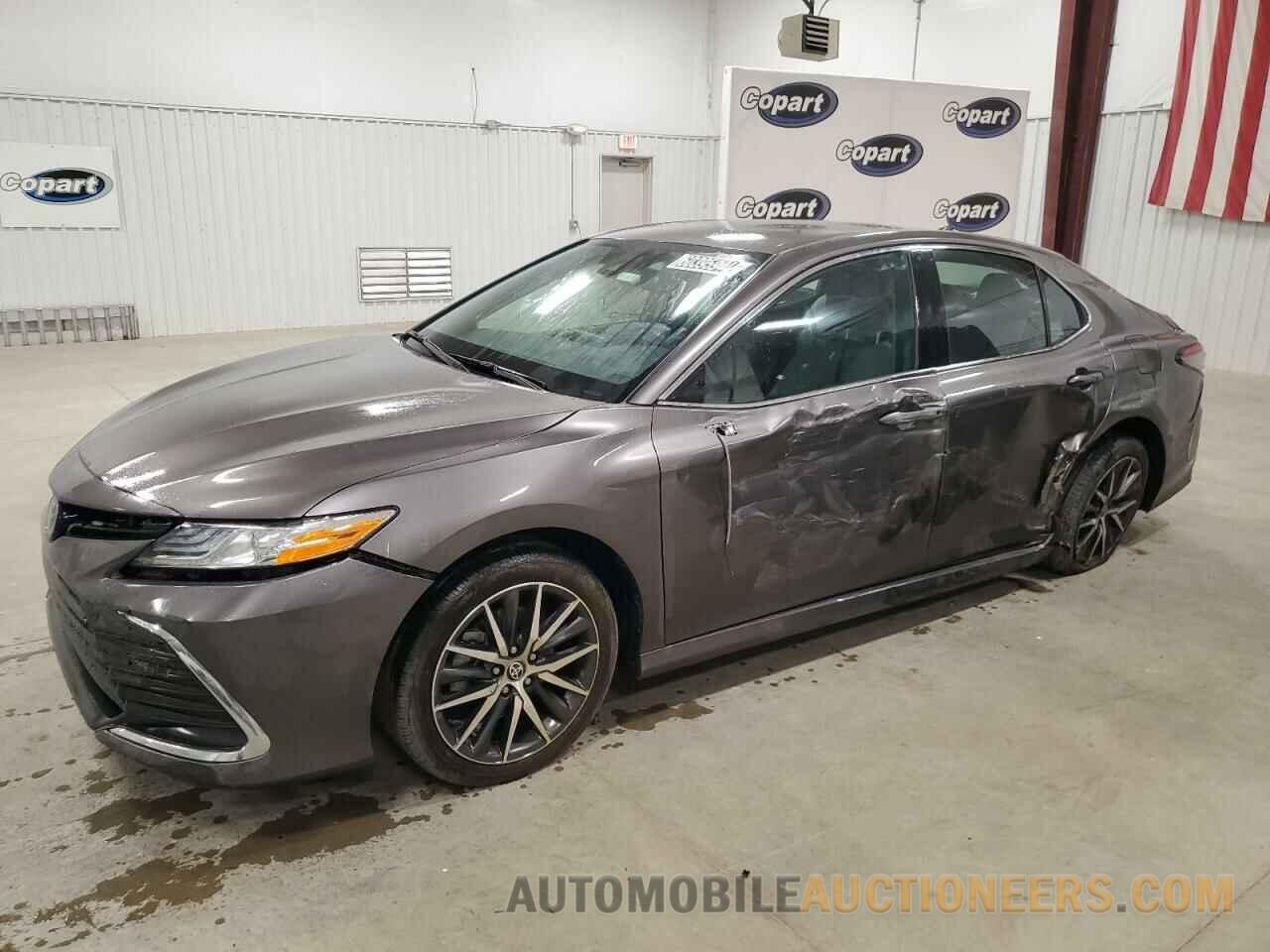 4T1F31AK9NU585390 TOYOTA CAMRY 2022