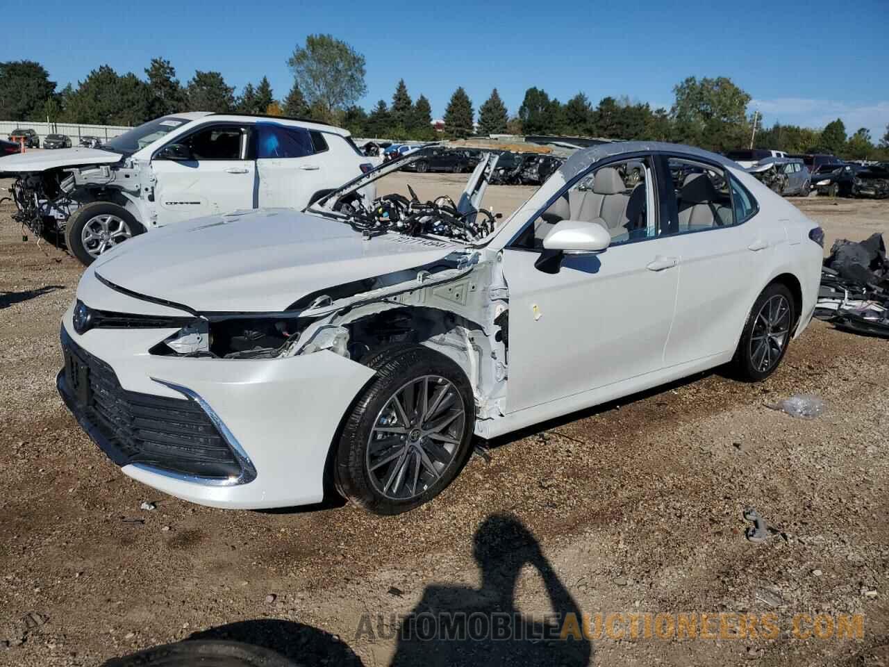 4T1F31AK9RU623416 TOYOTA CAMRY 2024