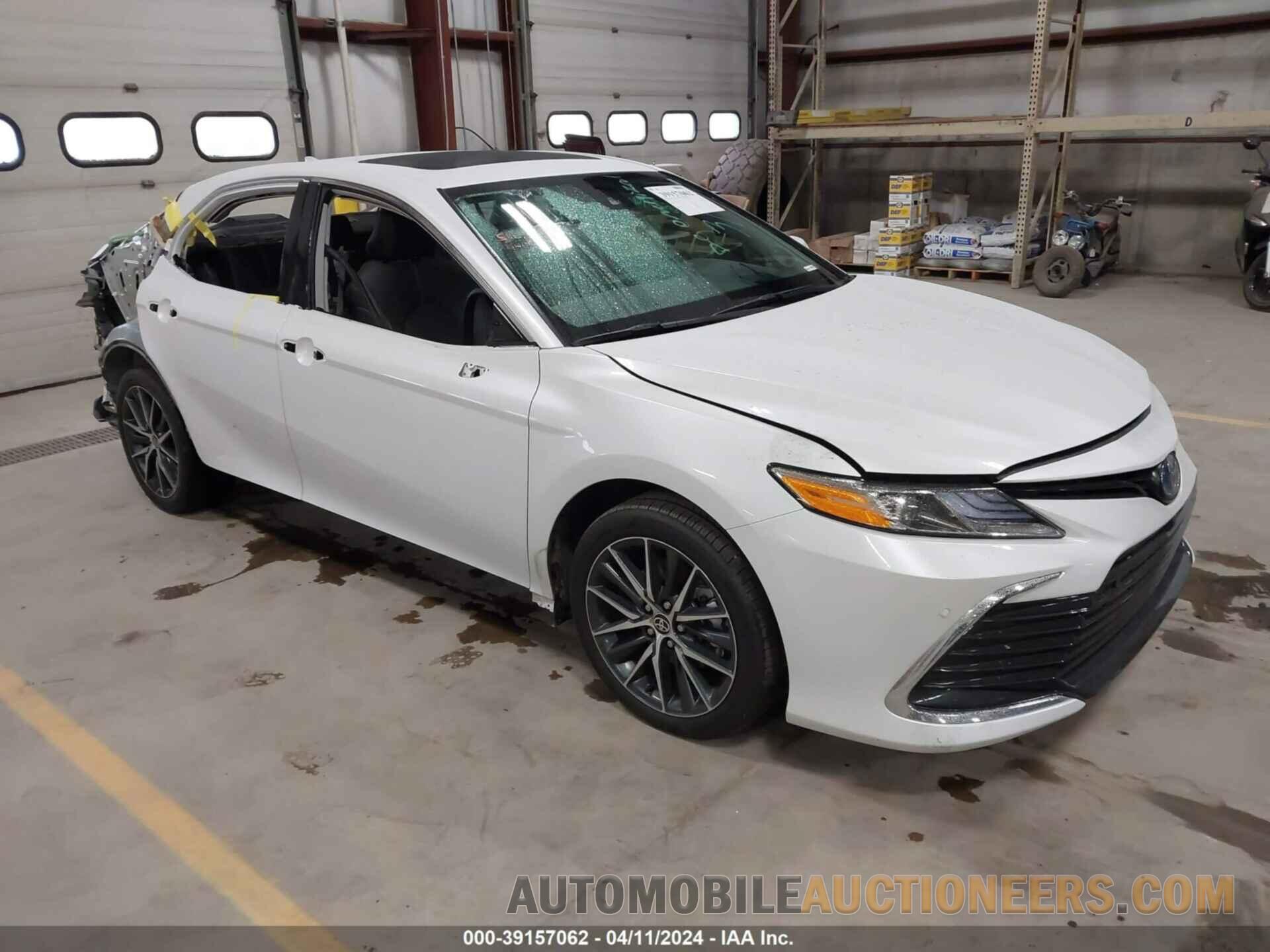 4T1F31AK9RU624890 TOYOTA CAMRY HYBRID 2024