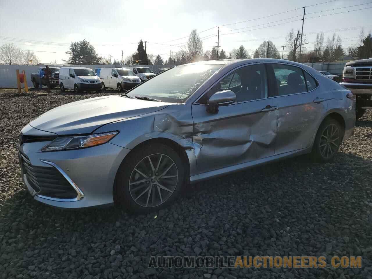 4T1F31AKXNU577329 TOYOTA CAMRY 2022