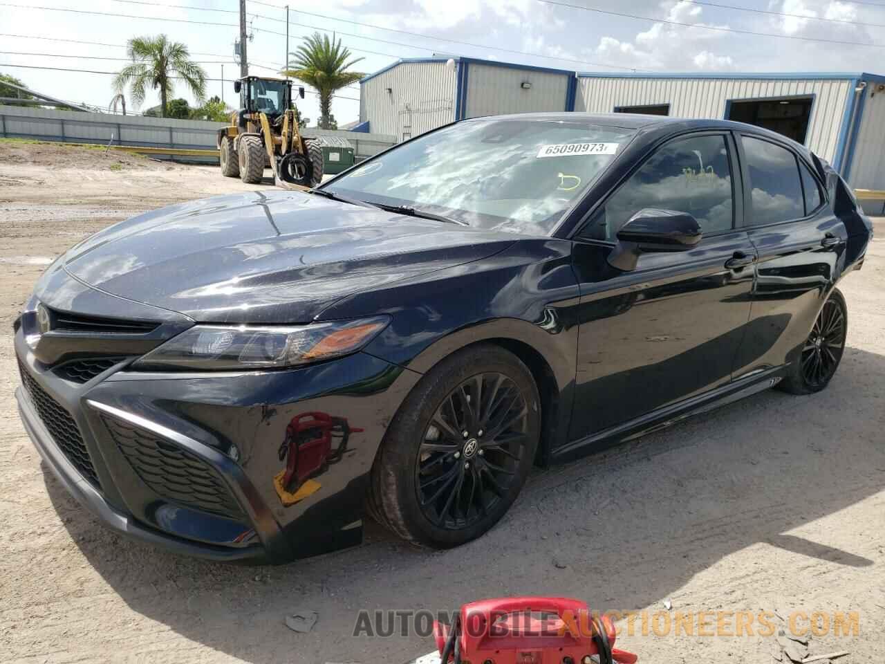 4T1G11AK0MU403732 TOYOTA CAMRY 2021