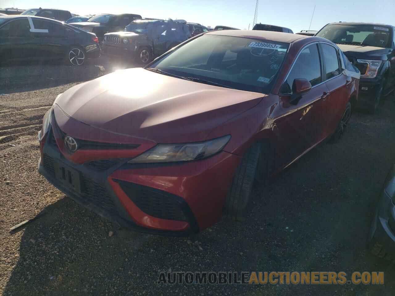 4T1G11AK0MU406114 TOYOTA CAMRY 2021