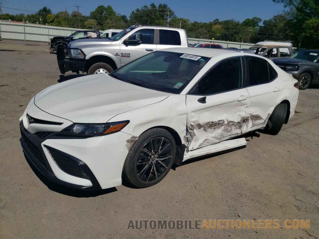 4T1G11AK0MU406601 TOYOTA CAMRY 2021