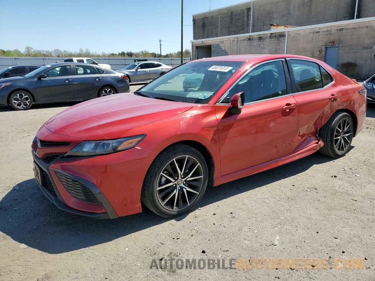 4T1G11AK0MU418411 TOYOTA CAMRY 2021