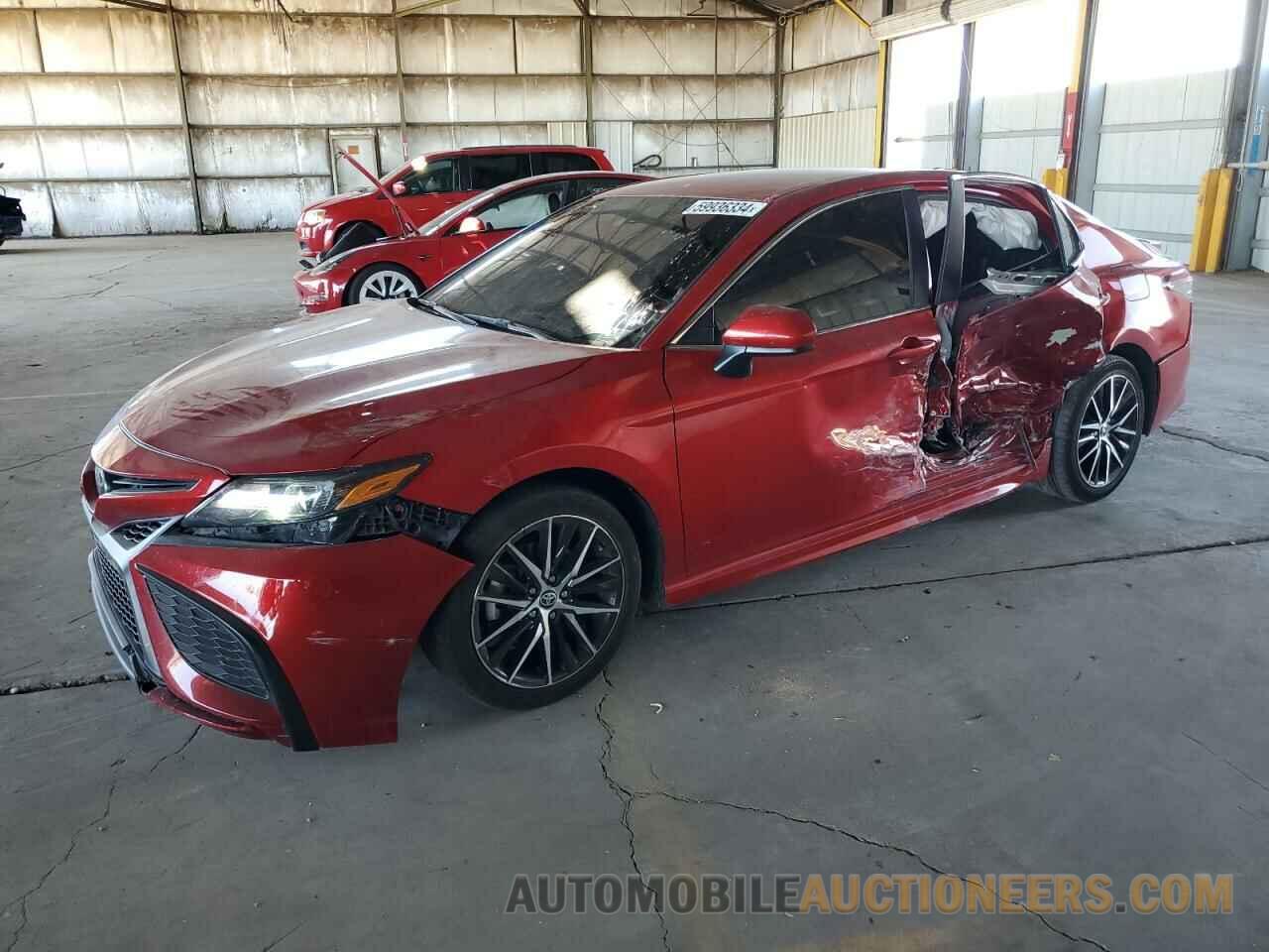 4T1G11AK0MU421115 TOYOTA CAMRY 2021