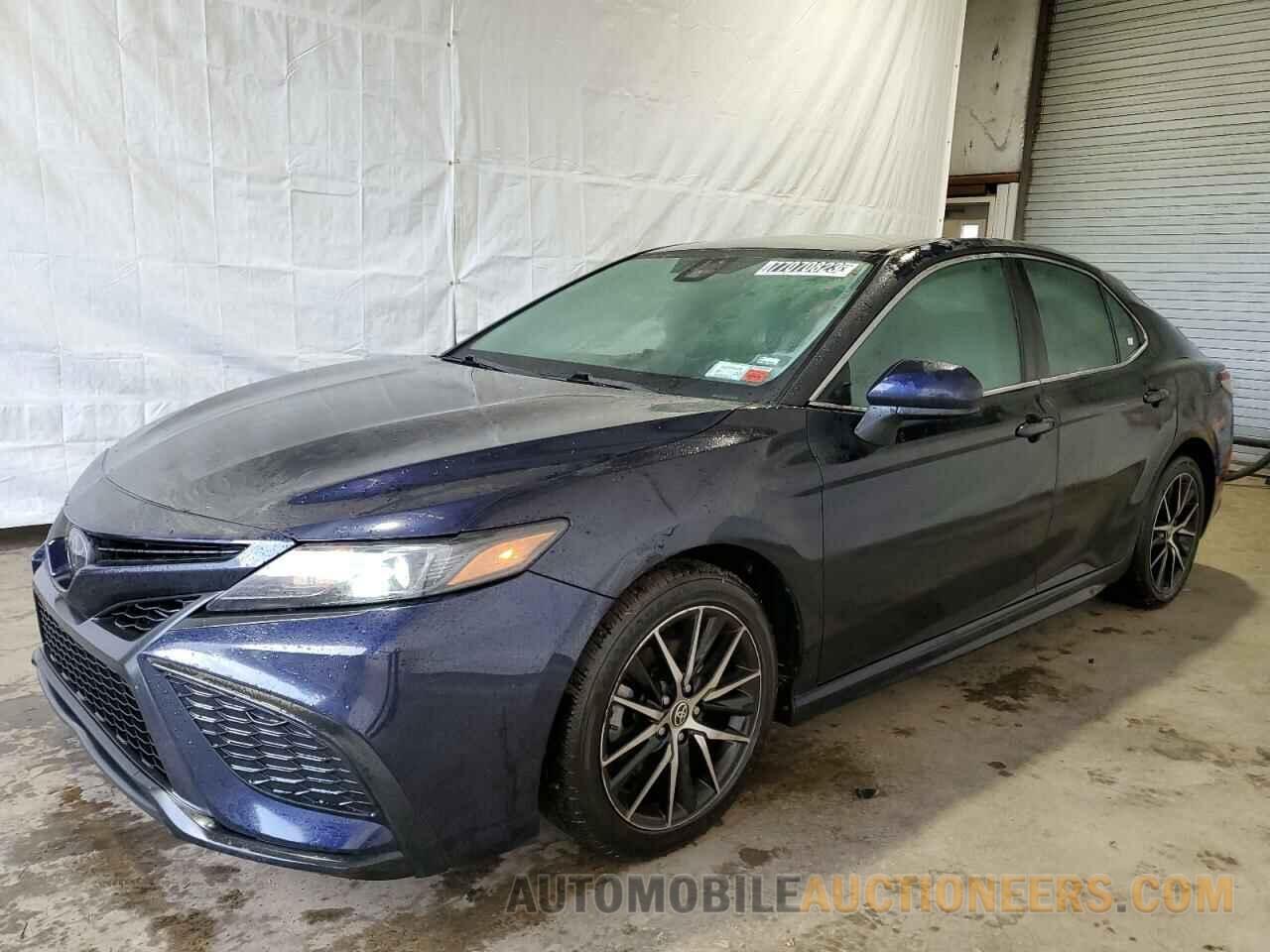 4T1G11AK0MU445091 TOYOTA CAMRY 2021