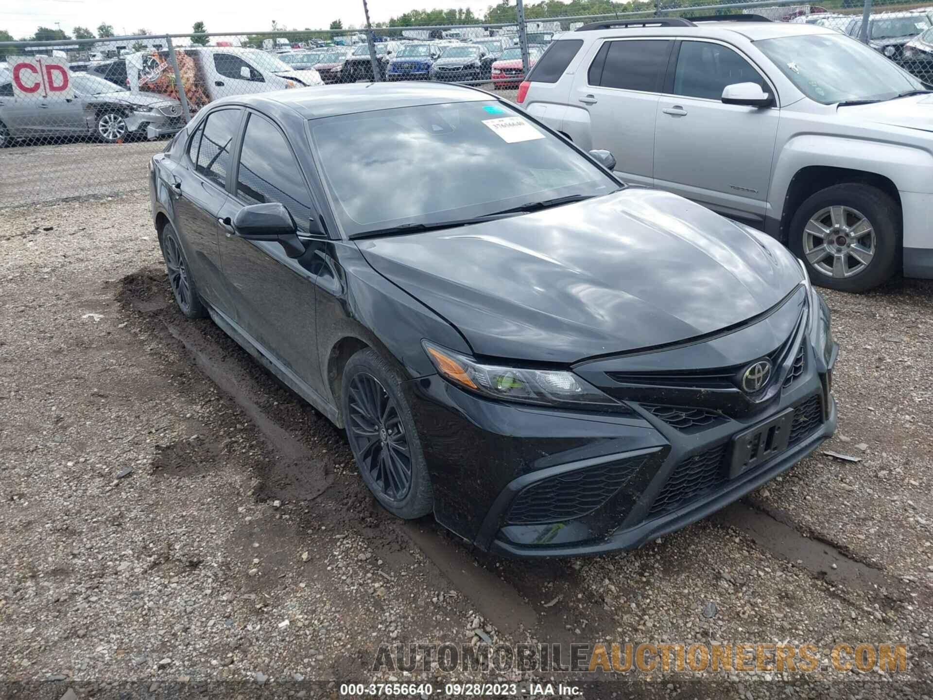 4T1G11AK0MU449092 TOYOTA CAMRY 2021