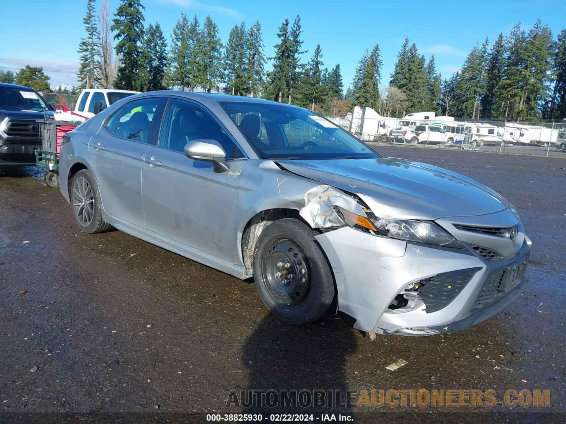 4T1G11AK0MU461808 TOYOTA CAMRY 2021