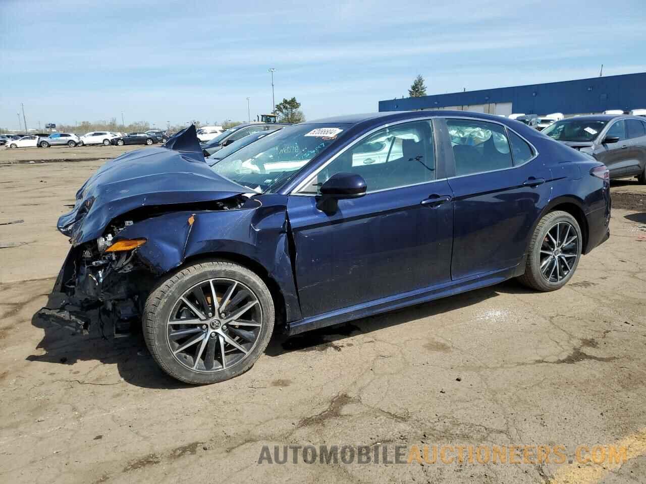 4T1G11AK0MU469326 TOYOTA CAMRY 2021