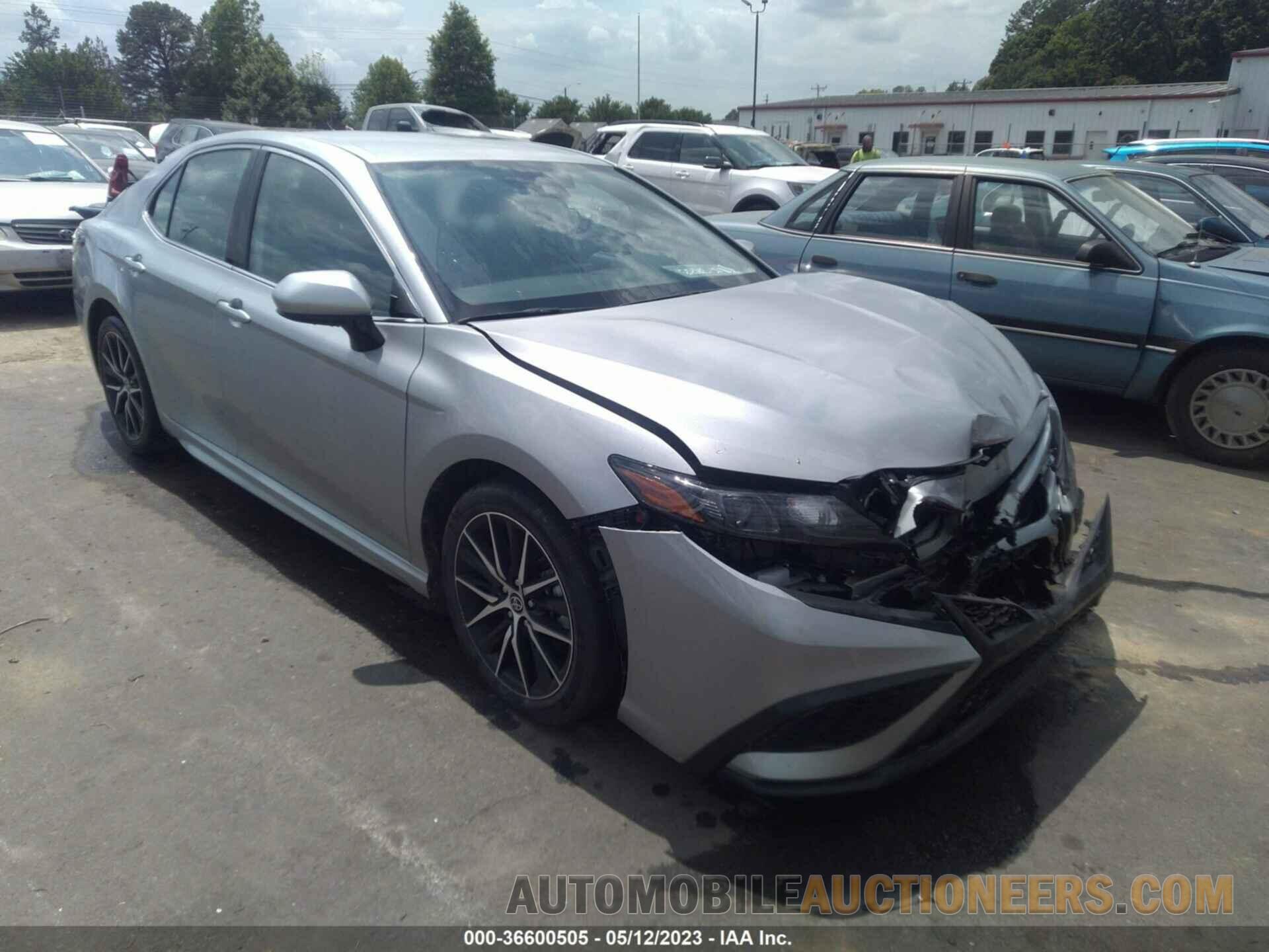 4T1G11AK0MU472016 TOYOTA CAMRY 2021