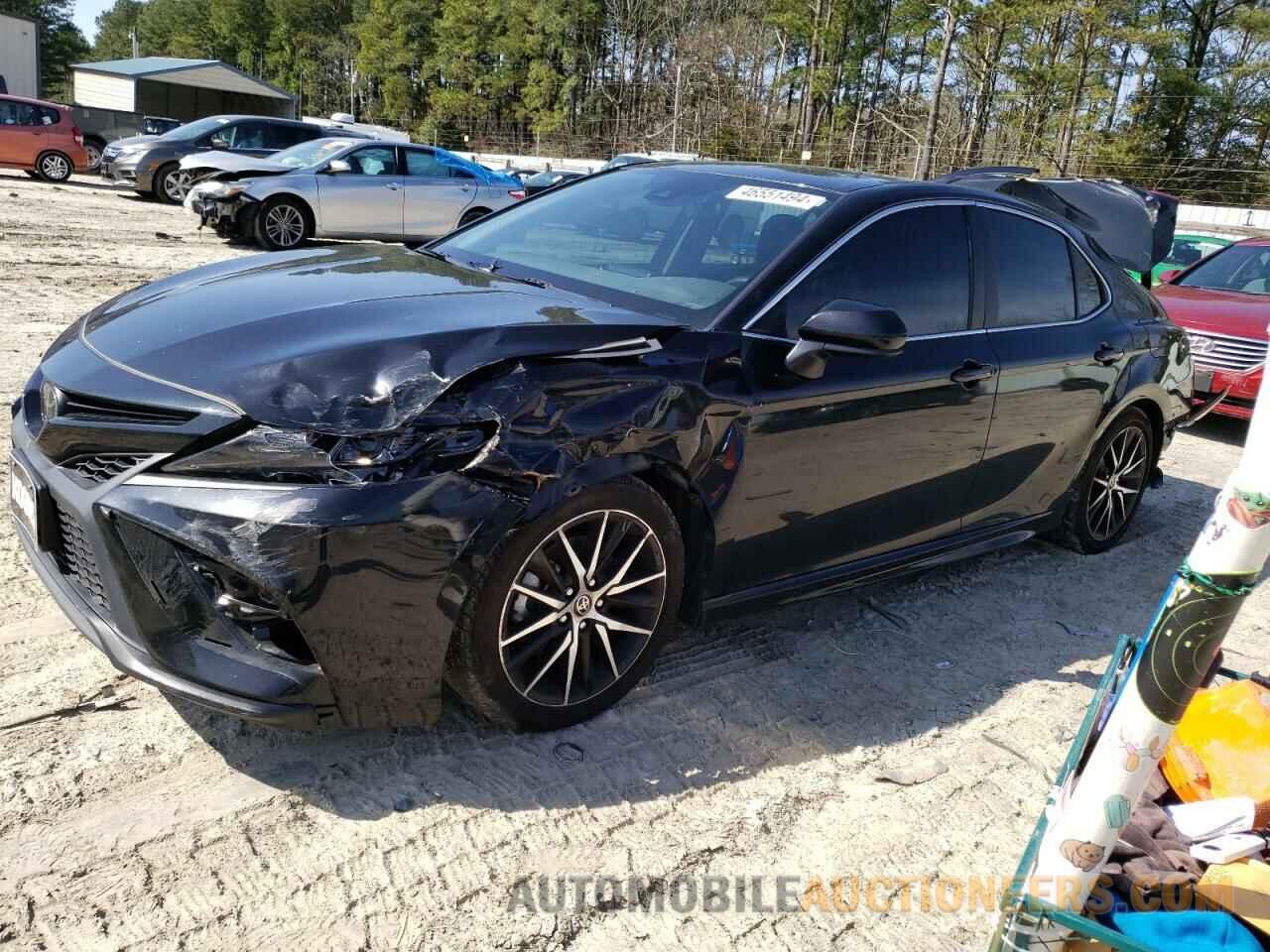 4T1G11AK0MU478205 TOYOTA CAMRY 2021