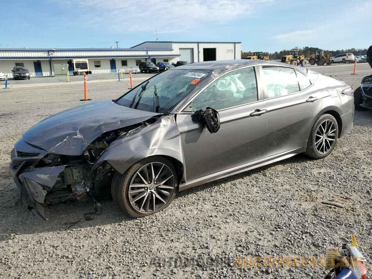 4T1G11AK0MU518119 TOYOTA CAMRY 2021